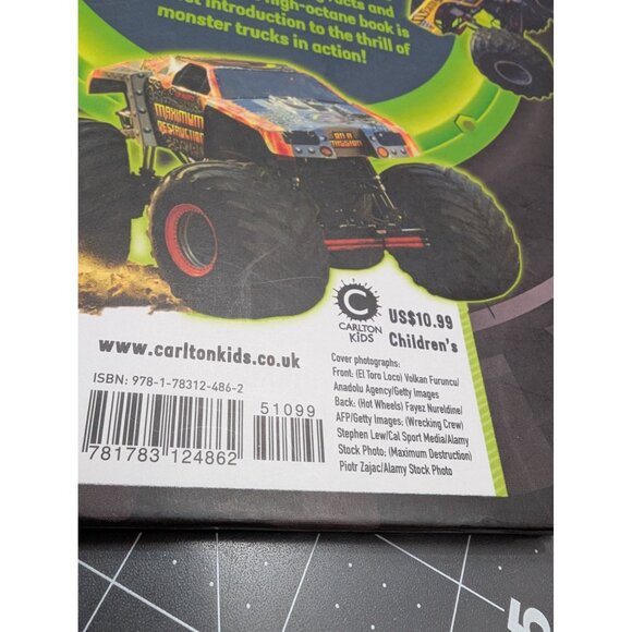 Monster Truck Record Beakers Super Stars book Carlton KIDS HC 2019 round shape - Picture 12 of 12
